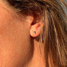Load image into Gallery viewer, Earrings RACHEL  - Baguette Blue Sapphire - 18K gold
