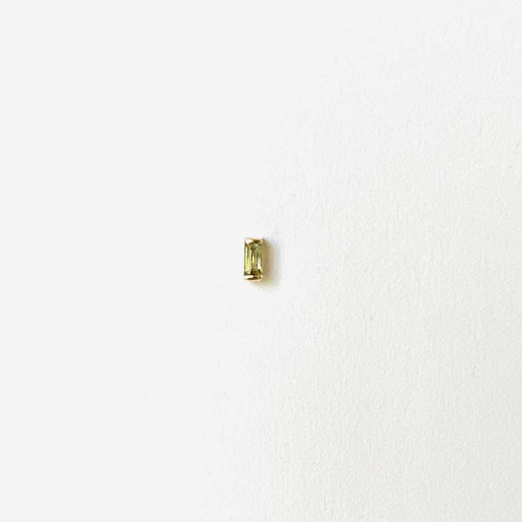 Earrings LORA - Baguette Peridot- 18K gold