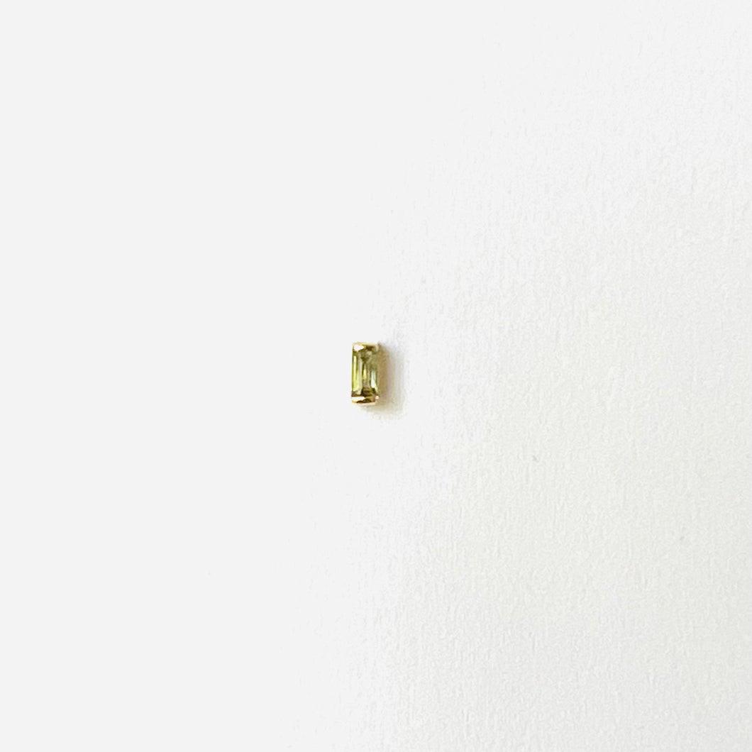 Earrings LORA - Baguette Peridot- 18K gold