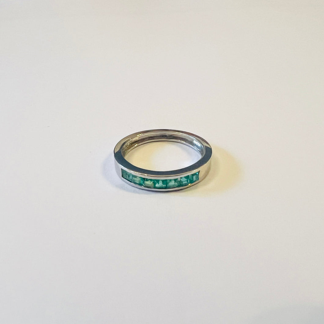 Ring LAUREL - Emerald  Ring 18K Gold