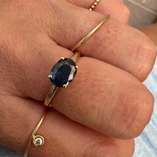 Load image into Gallery viewer, Ring SALI - Blue Sapphire Ring 18K Gold 1.2ct
