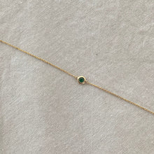 Load image into Gallery viewer, Bracelet NOUR 18K Gold Chain with Emerald
