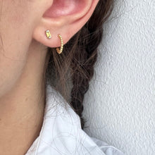 Load image into Gallery viewer, Earrings MOYE  - Baguette Yellow Topaze - 18K gold
