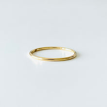 Load image into Gallery viewer, Ring CHARLES - 18K Gold Wire Ring
