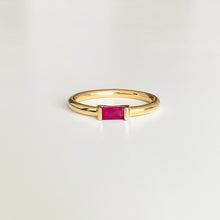 Load image into Gallery viewer, Ring VICTOIRE 18K Gold Ring RUBY
