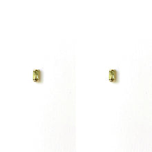 Load image into Gallery viewer, Earrings LORA - Baguette Peridot- 18K gold
