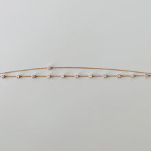 Load image into Gallery viewer, Bracelet SACHA -  Thin Double Chain with 12 diamonds 18K Gold

