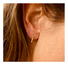 Load image into Gallery viewer, Earrings DEBO - 18K Yellow Gold
