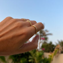 Load image into Gallery viewer, Ring MIMO - Twist Ring 18K Solid Gold
