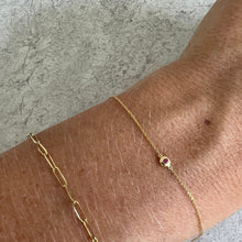Load image into Gallery viewer, Bracelet CAROLE -  Extra Thin Chain with Rose Sapphire 18K Gold
