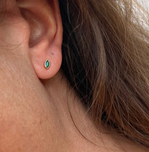 Load image into Gallery viewer, Earrings JULIA - Marquise Cut Emerald - 18K gold
