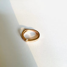 Load image into Gallery viewer, Ring DANY - Twist Diamond Ring 18K Solid Gold
