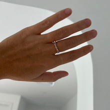 Load image into Gallery viewer, Ring DANY - Twist Diamond Ring 18K Solid Gold
