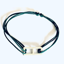 Load image into Gallery viewer, Bracelet Quentin - Links Cordon Bracelet - Engraving On Demand
