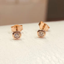 Load image into Gallery viewer, Earrings LÉA 18K Gold and Round Diamonds Earrings

