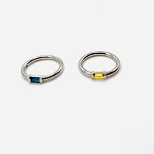 Load image into Gallery viewer, Ring LAURE 18K Gold Ring Yellow Sapphire Baguette Cut
