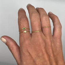 Load image into Gallery viewer, Ring MARTINE 18K Gold Chain Ring and Round Emerald Cut 0.03ct
