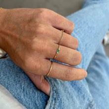 Load image into Gallery viewer, Ring OLIVIA 18K Gold Ring and Emerald Baguette Cut 0.06ct
