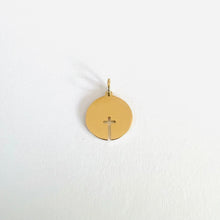 Load image into Gallery viewer, THEA Cross Medallion 18K Gold Engraving On Demand
