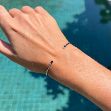 Load image into Gallery viewer, Bracelet EMMA - Open Bangle &amp; Baguette Sapphire 18K Gold
