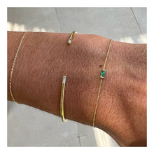Load image into Gallery viewer, Bracelet ARTUS 18K Gold Chain Encrusted with Baguette Emerald
