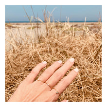 Load image into Gallery viewer, Ring CYRIELLE 18K Gold Chain Ring and Round Diamond Cut 0.03ct

