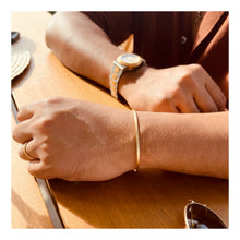 Load image into Gallery viewer, Bracelet PASCAL - Open Bangle Ribbon - Engraving On Demand
