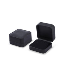 Load image into Gallery viewer, Earrings ALIX - Emerald Stud With Extension - 18K gold
